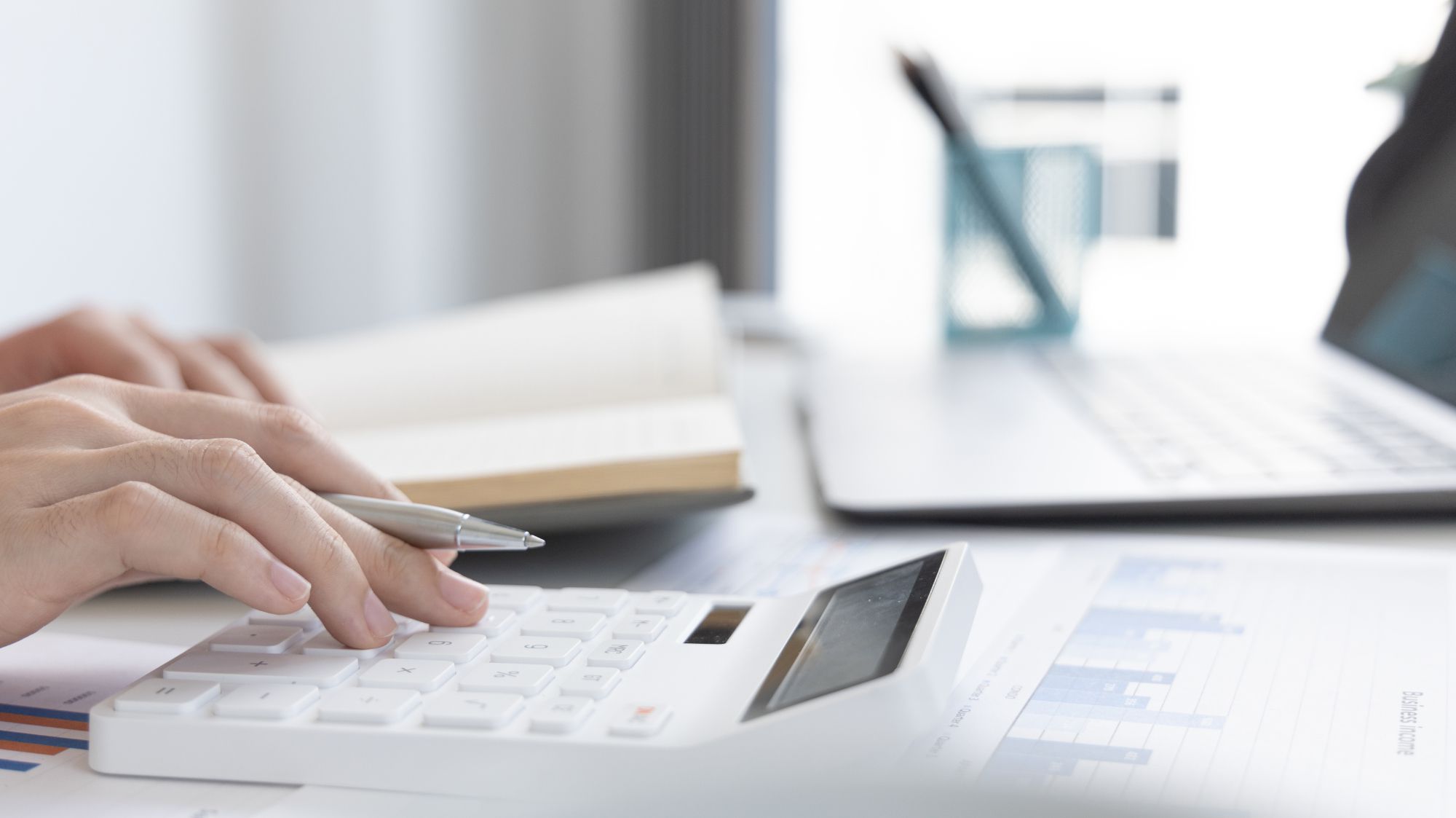 Real Estate Valuations. J & J ASESORES CONSULTORES, S.L. en Órgiva