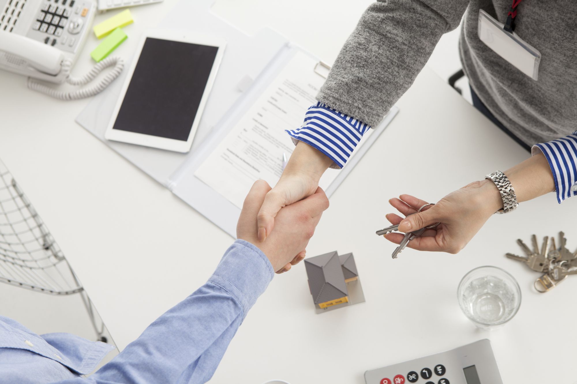 Control de visitas y cierre de la operación. J & J ASESORES CONSULTORES, S.L. en Órgiva