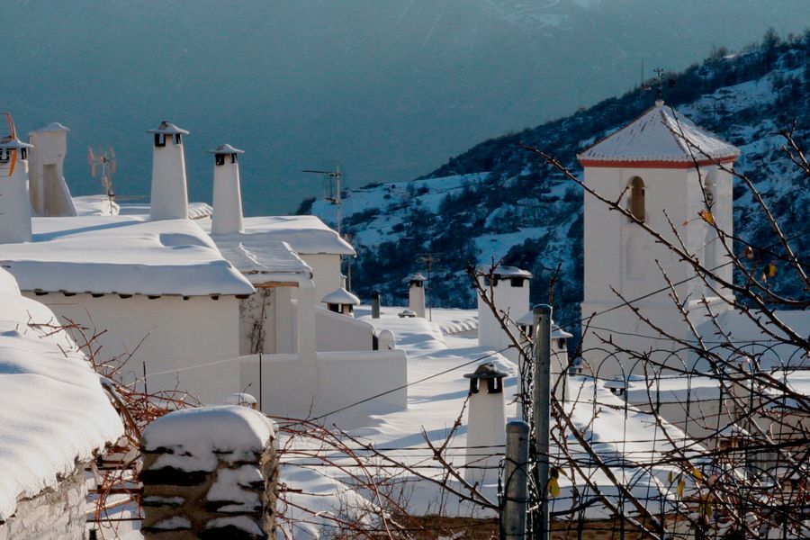 Servicio personalizado y asesoramiento legal. Alpujarra Home en Órgiva